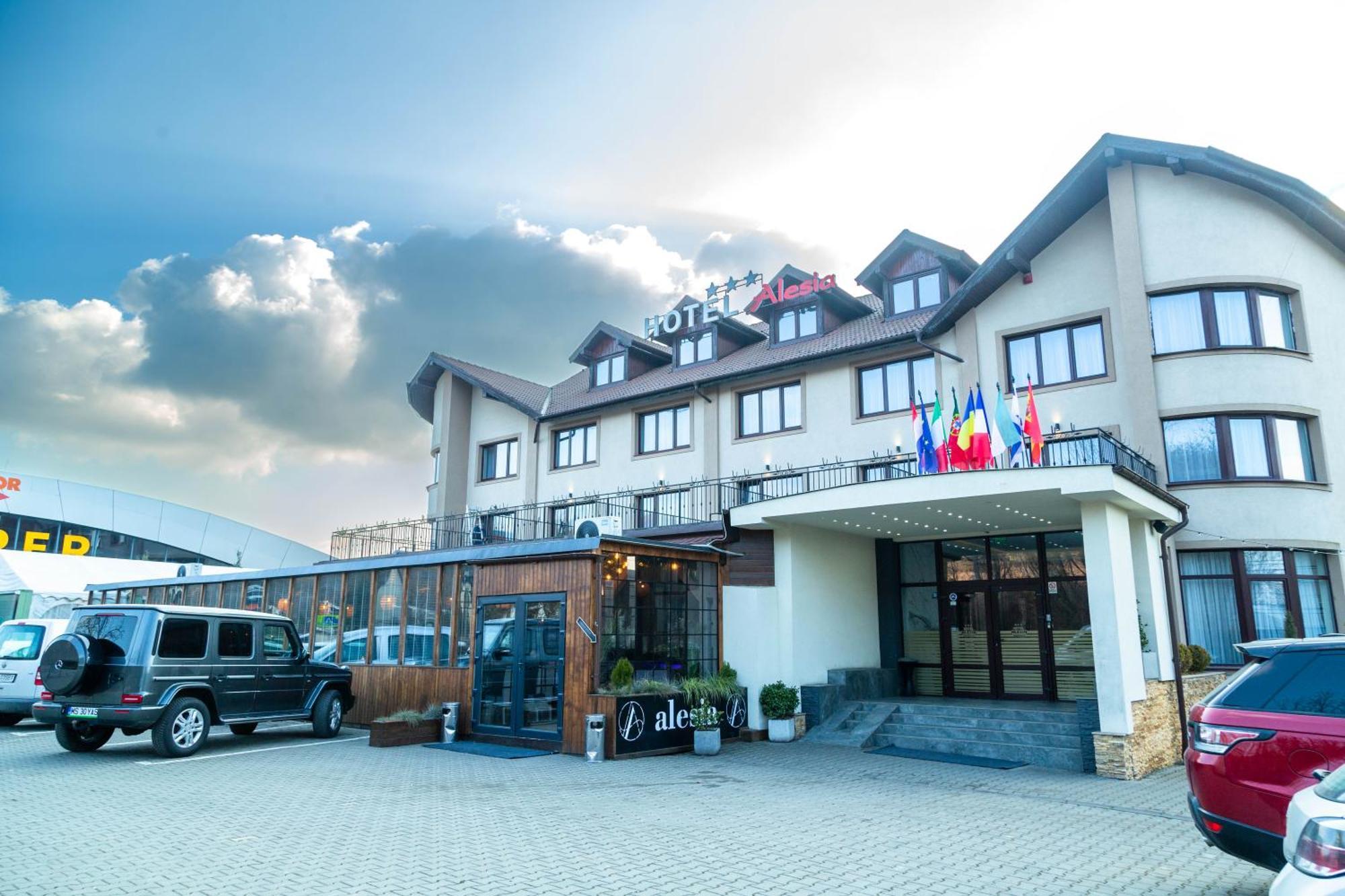 Hotel Restaurant Alesia Corunca ภายนอก รูปภาพ